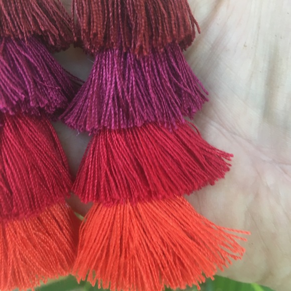 COPY - Beautiful pair of Zara tassel Silk Earrings - Picture 3 of 4